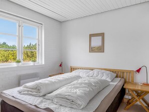 3 bedrooms, WiFi