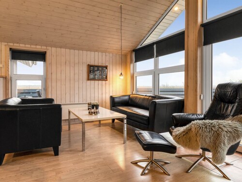 "Arnkil" - 700m from the sea by Interhome