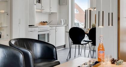 "Aldora" - 2.3km from the sea by Interhome
