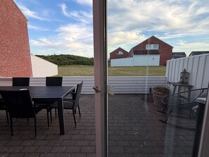 Buiten dineren