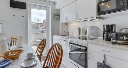 "Mariam" - 2.3km from the sea by Interhome