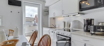 "Mariam" - 2.3km from the sea by Interhome