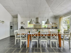 Dining - "Svanborg" - 3.7km from the sea by Interhome (Rømø)