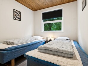 3 bedrooms, Internet