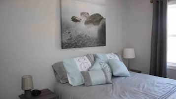 3 habitaciones y ropa de cama