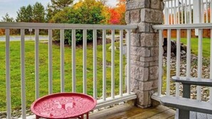 Terrace/patio - Great little getaway  (Port Hastings)