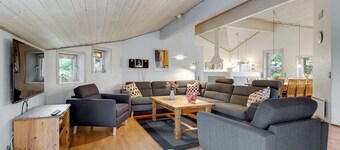 "Asdis" - 2.8km from the sea by Interhome