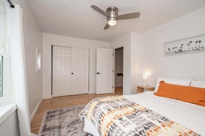 House, Multiple Beds, Balcony | 1 bedroom, individually decorated, individually furnished, free WiFi