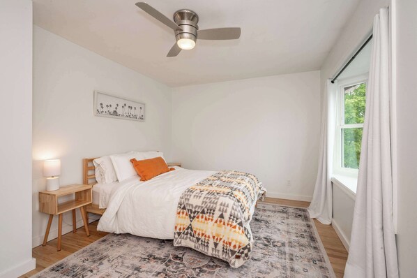 House, Multiple Beds, Balcony | 2 bedrooms, individually decorated, individually furnished, free WiFi