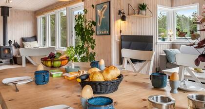 "Annakarin" - 500m from the sea by Interhome