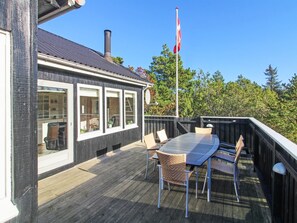 Outdoor dining - "Annakarin" - 500m from the sea by Interhome (Vejers Strand)