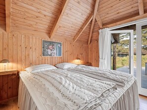 4 bedrooms, WiFi