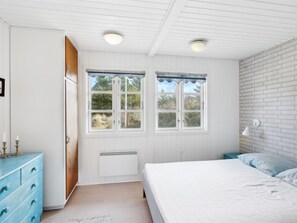 3 bedrooms, internet