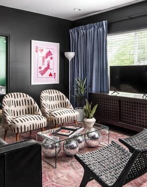 Living area - Retro Sanctuary (Nashville)