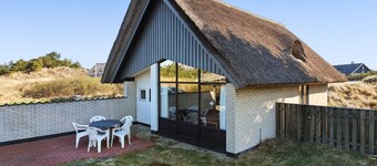 "Pisana" - 400m from the sea by Interhome