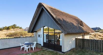 "Pisana" - 400m from the sea by Interhome