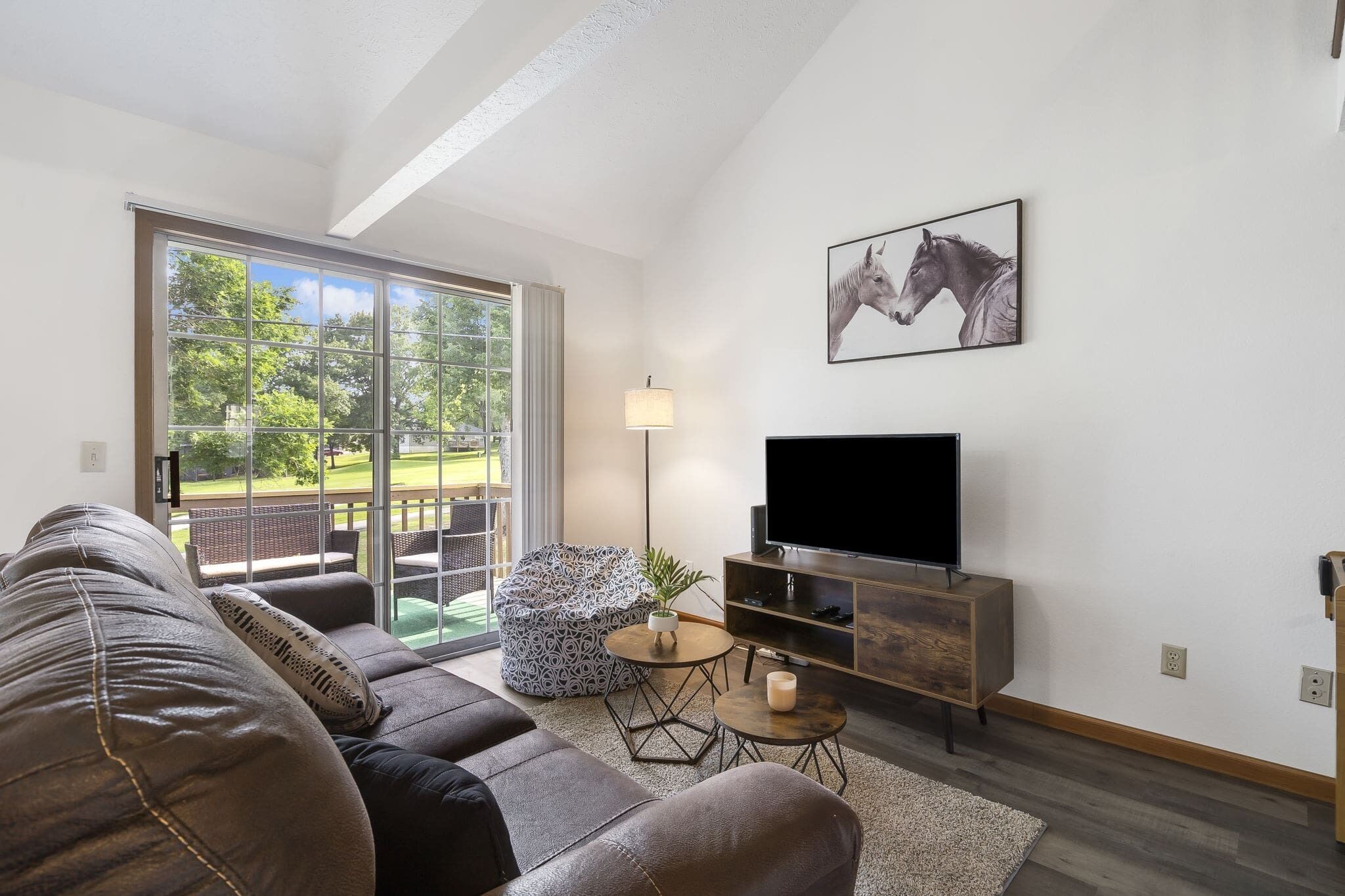 Condo, Multiple Beds, Patio, Golf View (Sand Dune Serenity in Table Rock Lake) | Living area