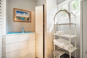 Casa, 1 cama Queen size y sofá cama, patio, vista al jardín | Interior