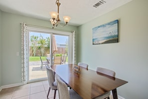 House, Multiple Beds, Balcony, Garden View | In-room dining - Sea Escape (Panama City Beach)