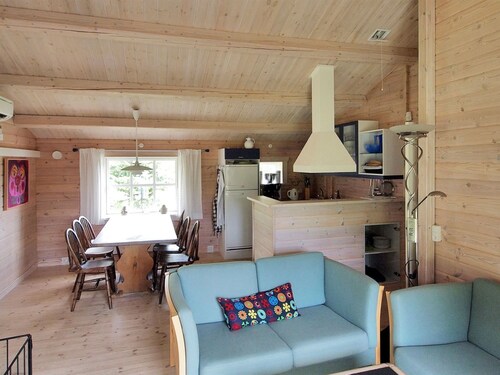 "Lilian" - 600m from the sea by Interhome