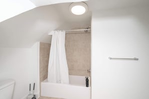 Condo, 1 Queen Bed, Kitchen | Bathroom | Towels, toilet paper - Suites on Main 3 (Covington)