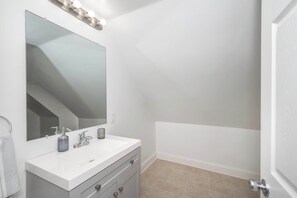 Condo, 1 Queen Bed, Kitchen | Bathroom - Suites on Main 3 (Covington)
