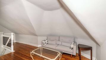 Condo, 1 Queen Bed, Kitchen | Living area | TV