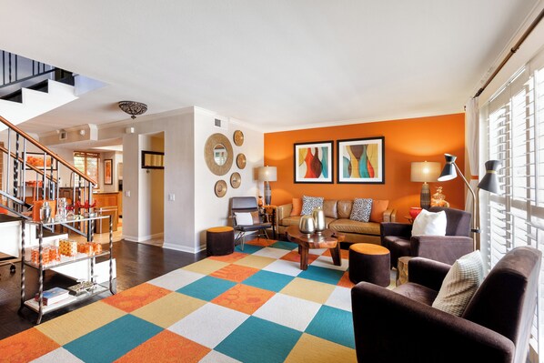 Townhome, Multiple Beds, Patio, Garden View (Sunkist at 411) | Interior