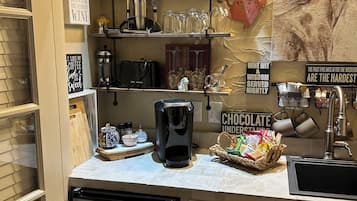 Microwave, blender