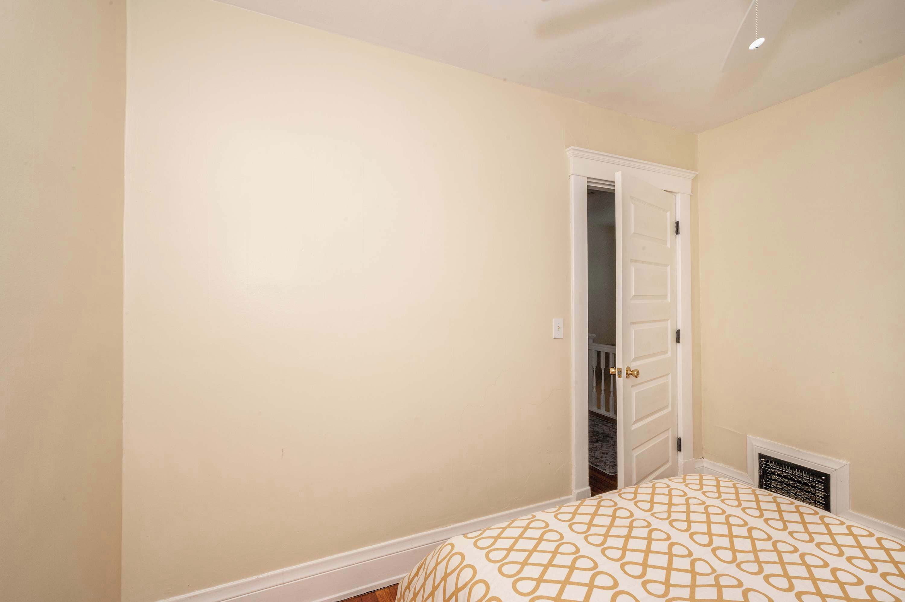 Rumah, Beberapa Tempat Tidur, dapur | 3 kamar tidur dan didekorasi berbeda-beda