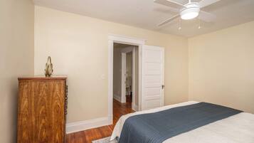 3 bedrooms, individually decorated, individually furnished, free WiFi