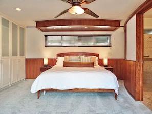 Huis, meerdere bedden, toegang tot zwembad, uitzicht op zwembad (The Belmont Beach Bungalow) | 3 slaapkamers, individueel gedecoreerd, individueel gemeubileerd