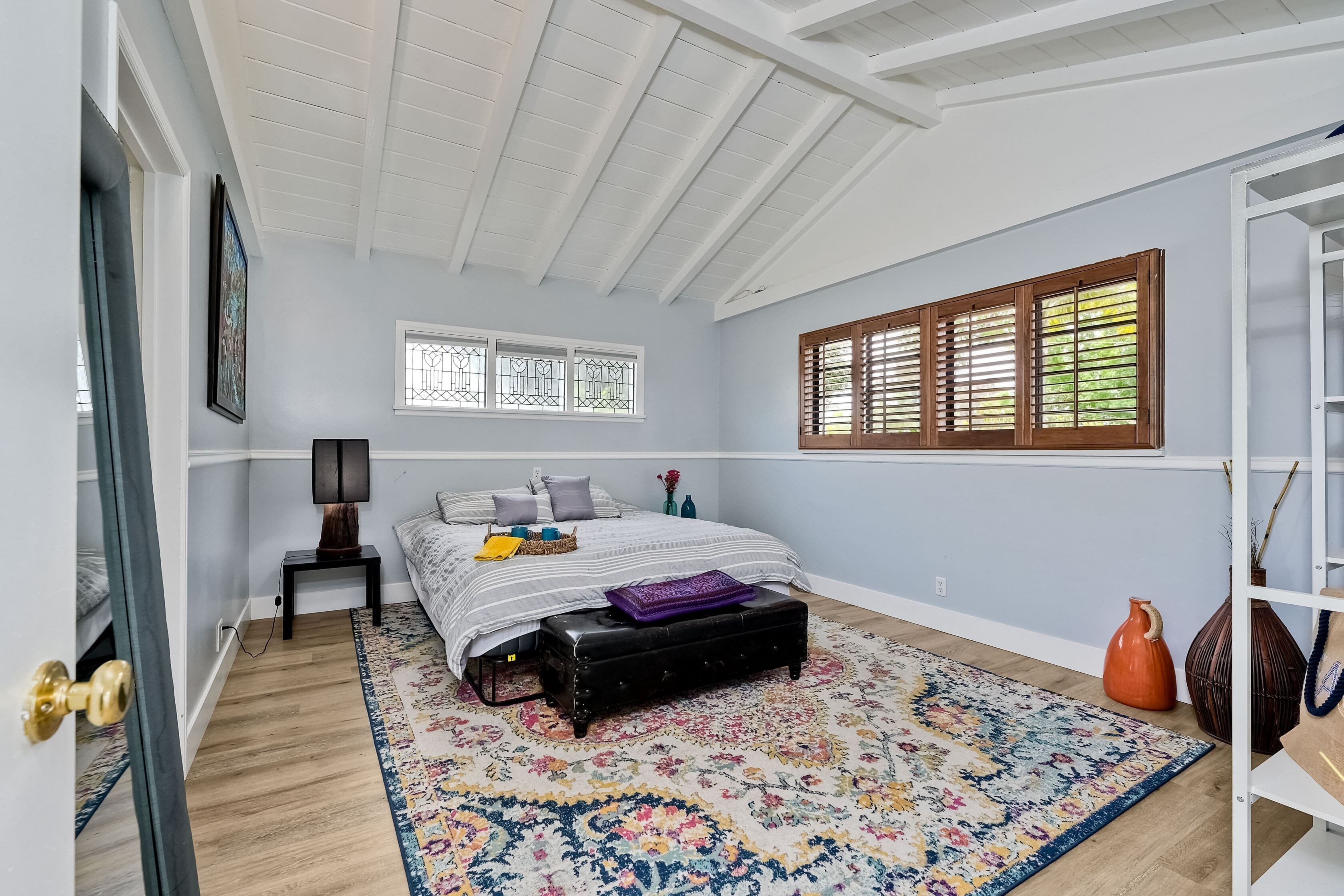 House, Multiple Beds, Fireplace, Garden View | 3 bedrooms, individually decorated, individually furnished, free WiFi