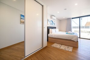 2 quartos, ferros/tábuas de passar roupa, Wi-Fi, roupa de cama