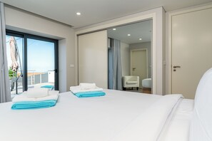 2 quartos, ferros/tábuas de passar roupa, Wi-Fi, roupa de cama