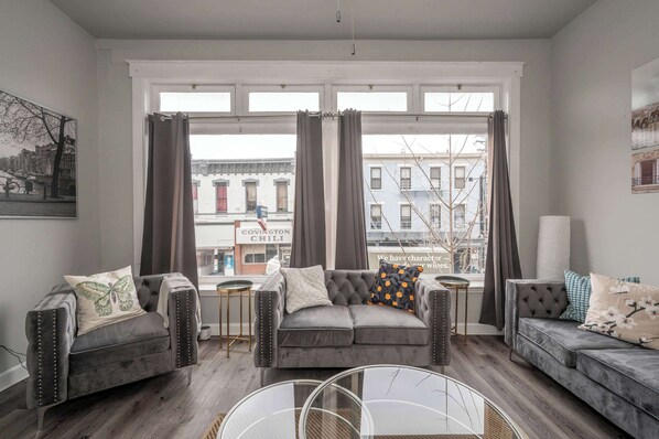 Condo, Multiple Beds, Kitchen | Living area | TV