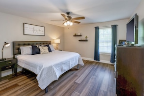 Room - The Highlander Cottage (Nashville)