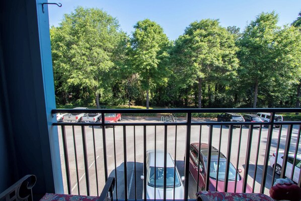 Condo, 2 Queen Beds, Balcony, Garden View (Low Country Dawg House) | Property grounds