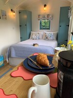 Superior Double Room, Non Smoking, Garden View | Memory-foam beds, individually decorated, individually furnished, desk