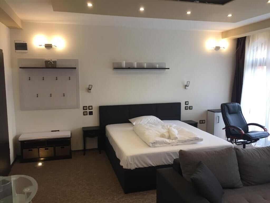 Superior Double Room | Desk, free WiFi