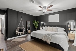 4 chambres, fer et planche à repasser, Wi-Fi, literie fournie