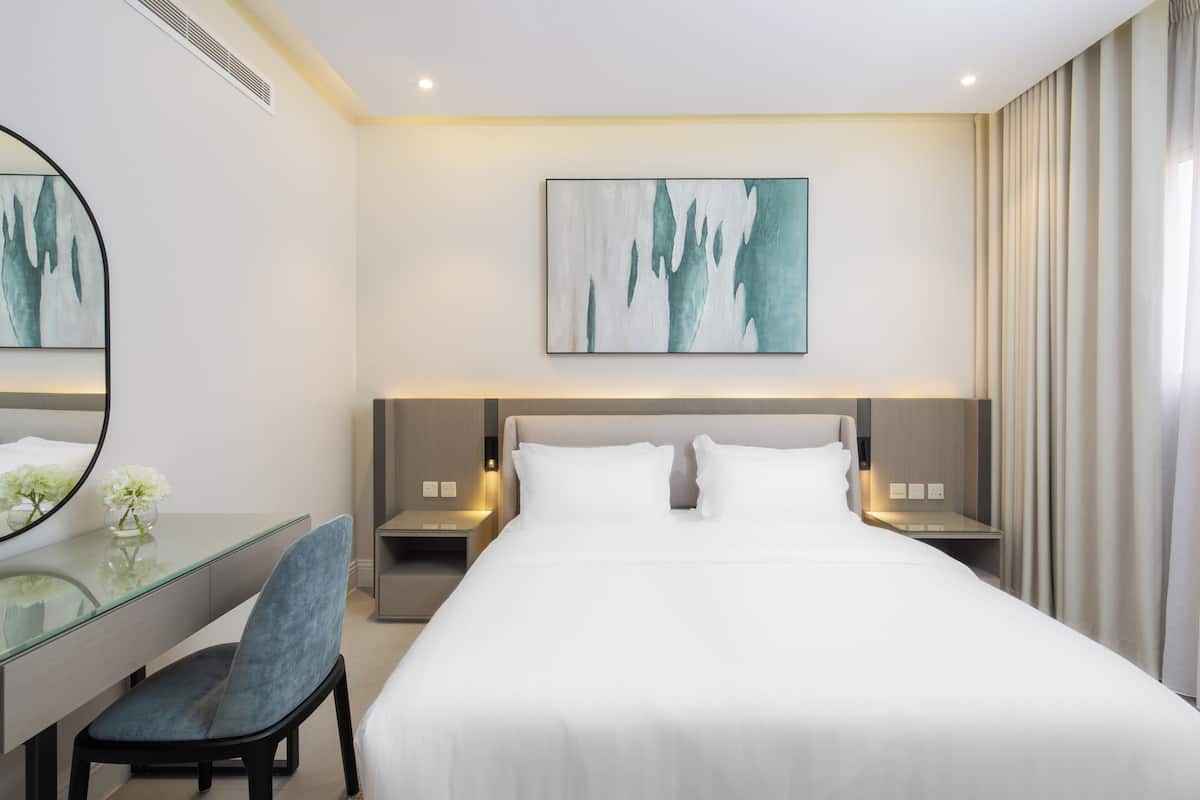 Suite | 1 bedroom, Egyptian cotton sheets, premium bedding, down comforters