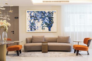 Lobby sitting area - Merya Hotel (Jeddah)