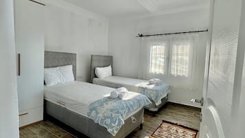 Classic Twin Room | Free WiFi, bed sheets