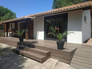 Extérieur