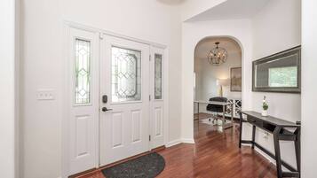 House, Multiple Beds, Kitchen | Interior