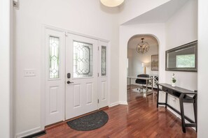 House, Multiple Beds, Kitchen | Interior