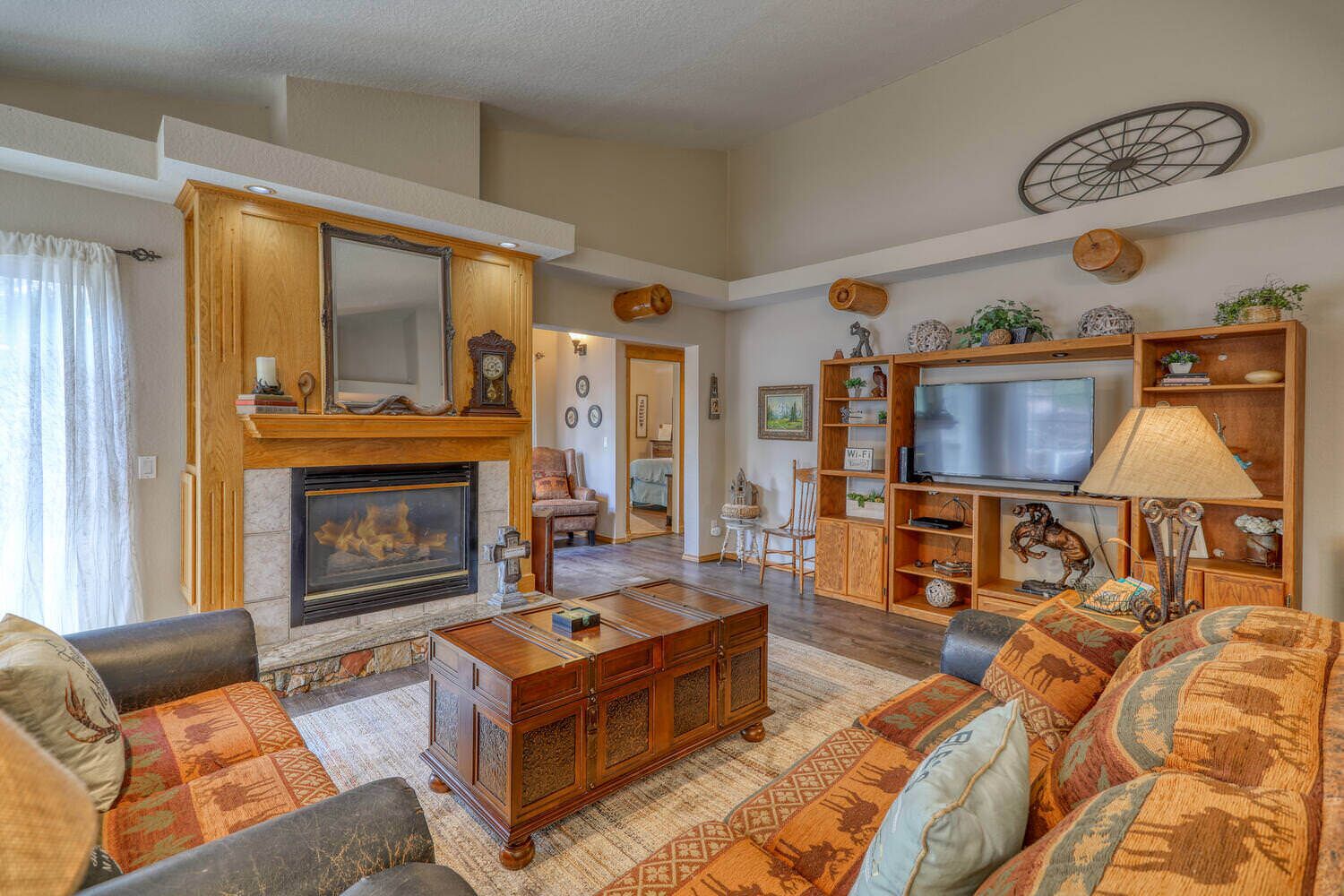 Cabin, Multiple Beds, Hot Tub, Mountain View | Living area | TV, fireplace