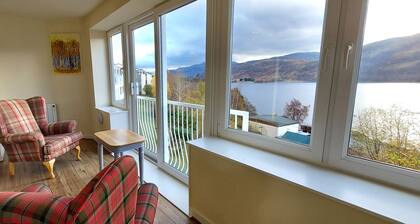 Loch Rannoch Highland Club Pine Marten Lodge 07