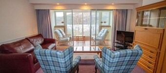 Loch Rannoch Highland Club Studio 06